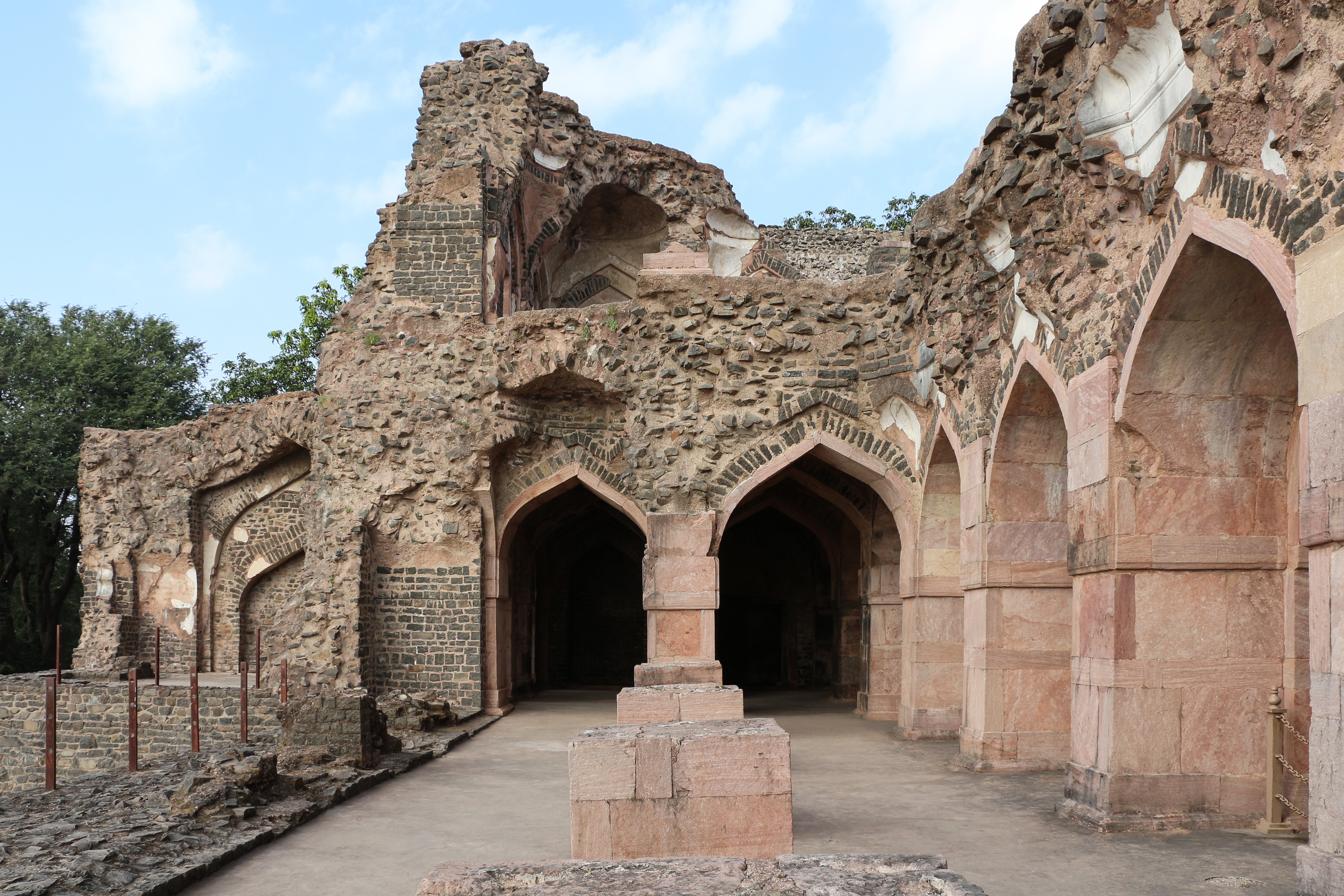 Jahaz Mahal 09