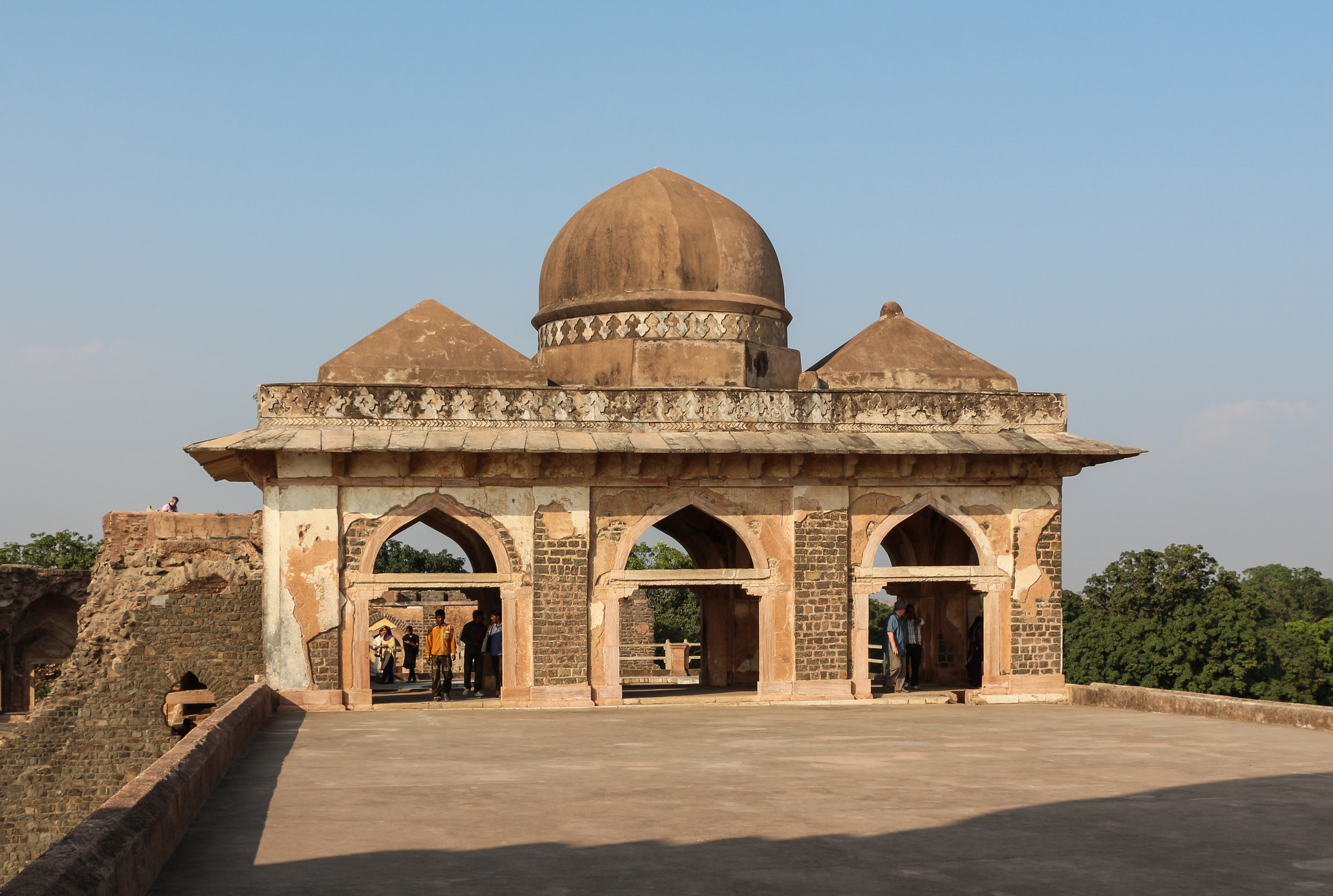 Jahaz Mahal 11