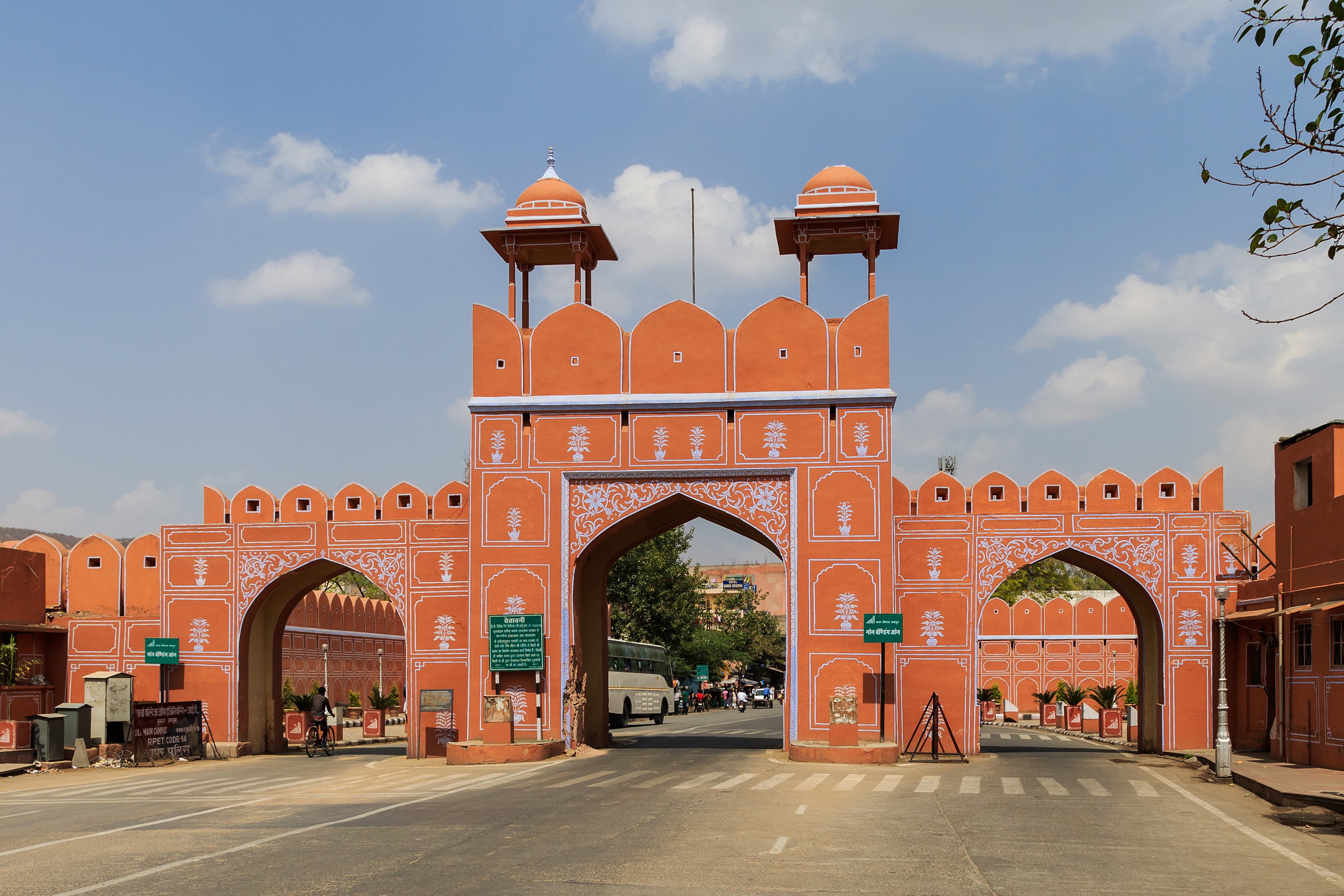 Jaipur 03-2016 13 Jorawar Singh Gate