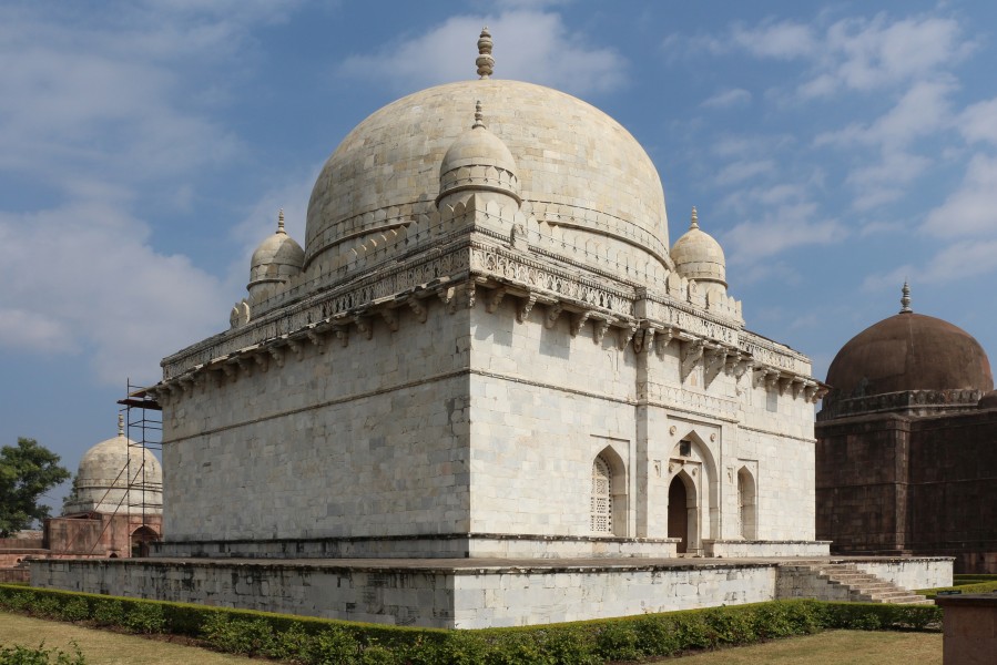 Hoshang Shah's Tomb 02