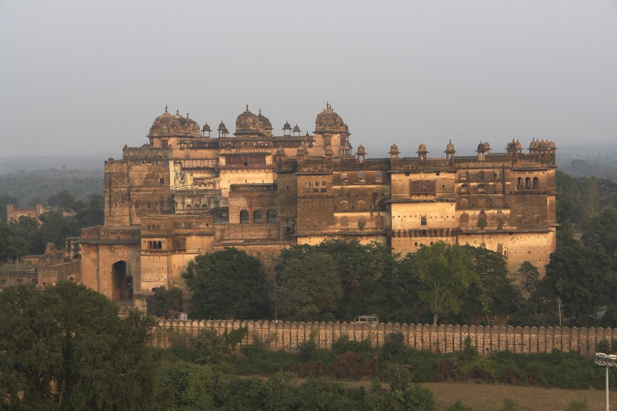 Jahangir Mahal and Raja Mahal, Orchha, from Chaturbhuj Temple