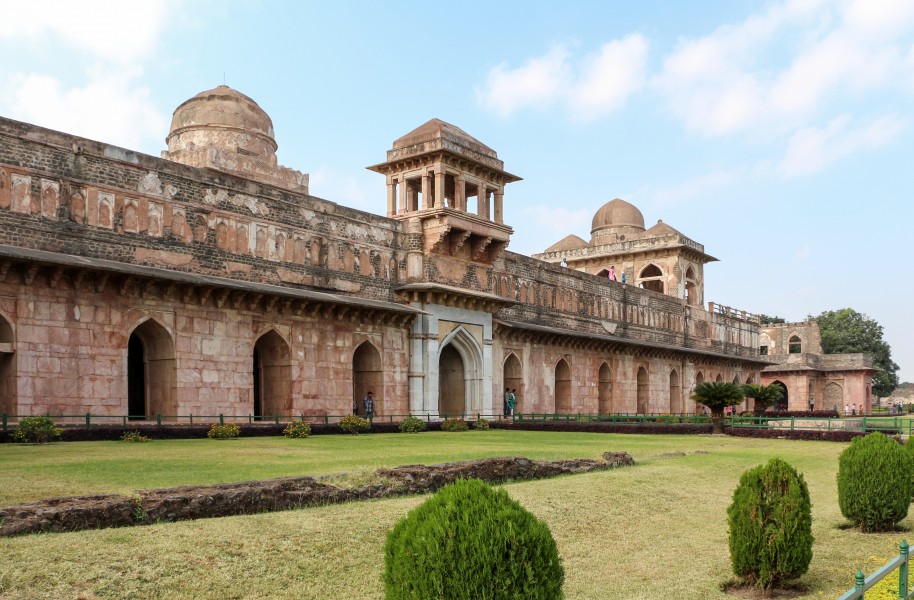 Jahaz Mahal 03