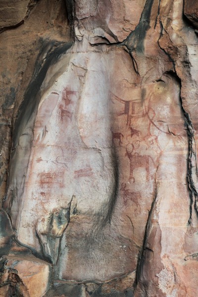 Rock Shelter 3, Bhimbetka 01