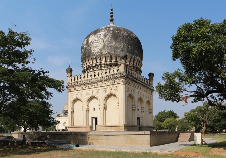 Tomb of Kulsum Begum 01