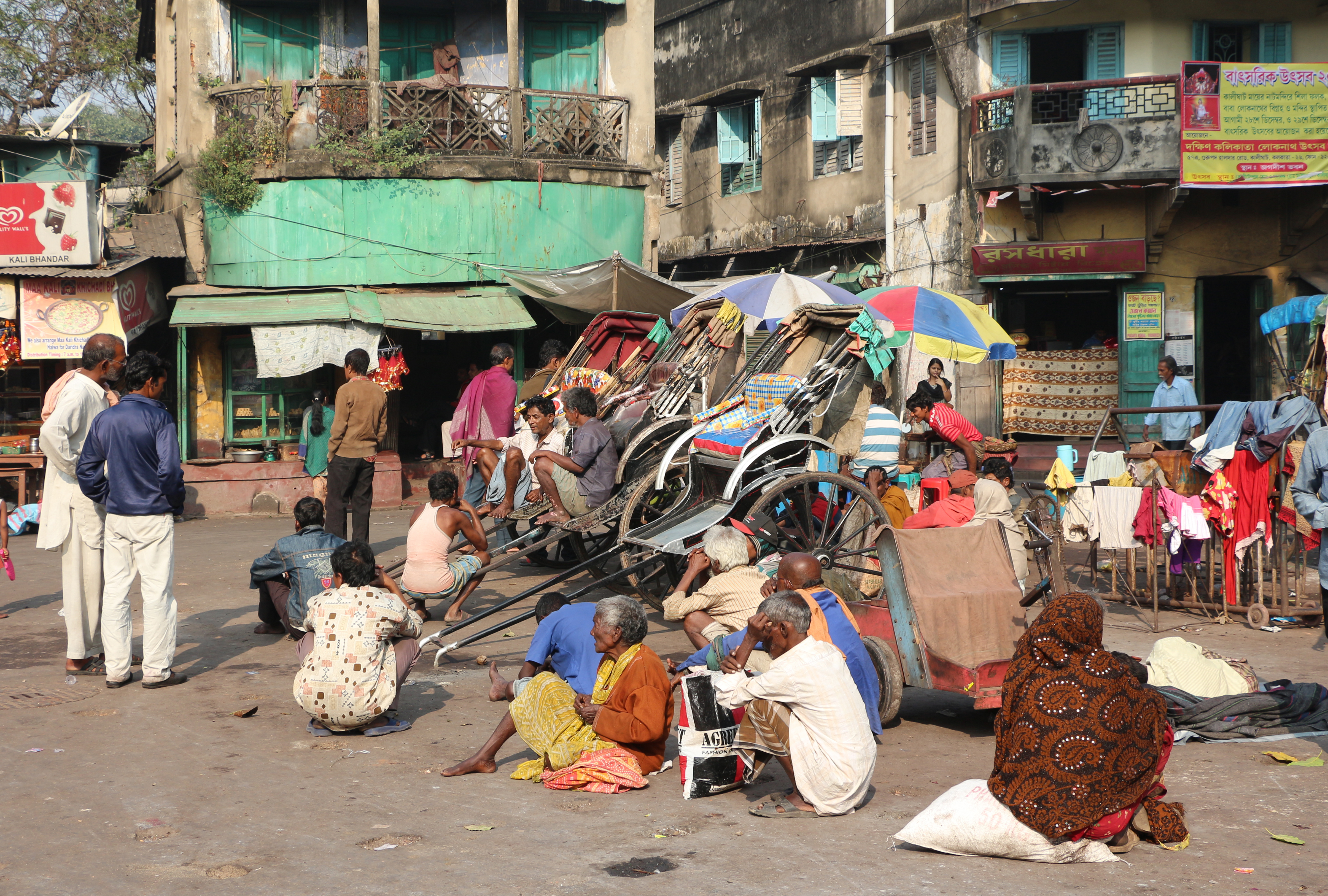 Street scene, Kalighat, Kolkata 02