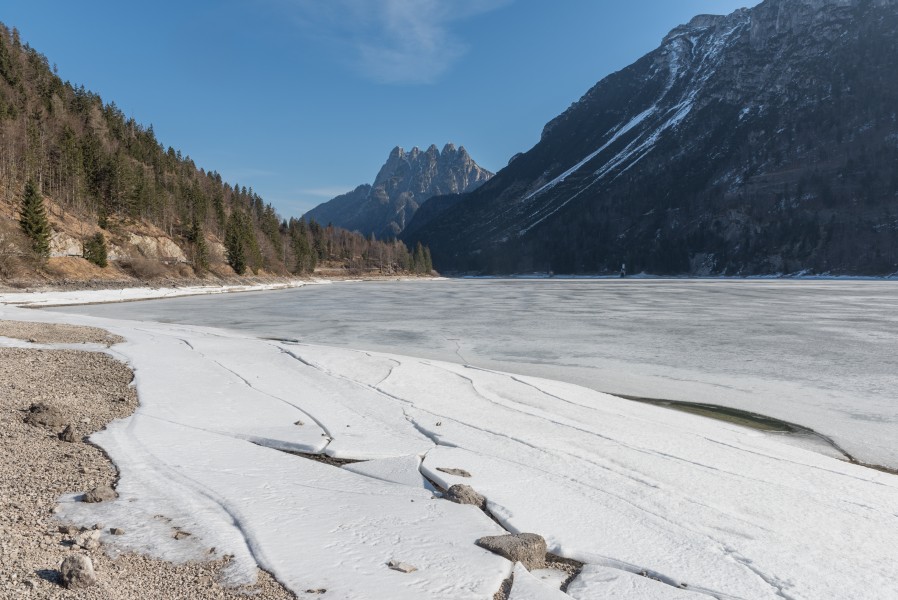 Tarvisio Rio del Lago Raibler See mit Fuenfspitz 10032015 0505