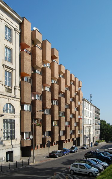 Warszawa Karowa 18