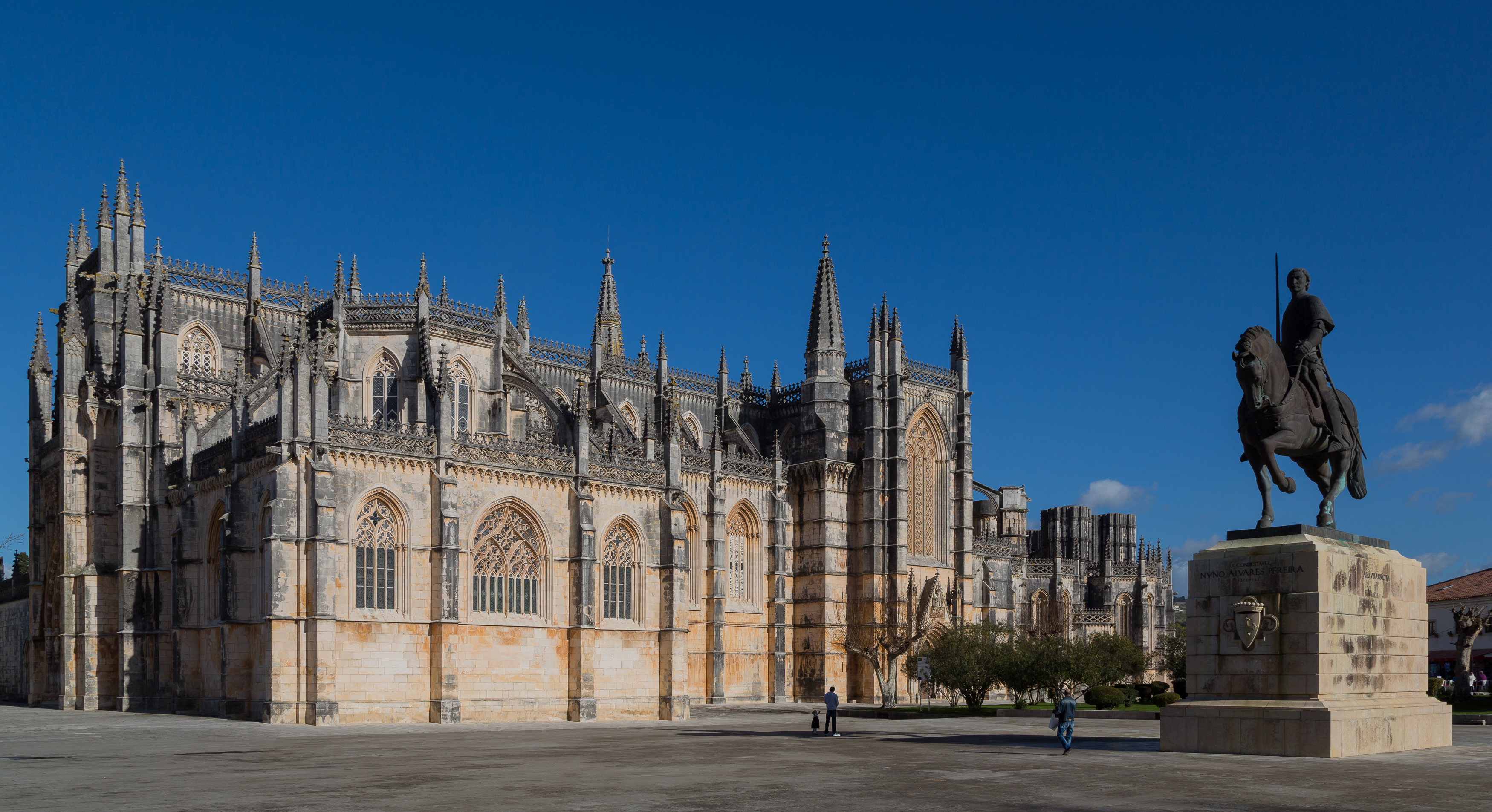 Batalha Portugal Mosteiro da Batalha-01