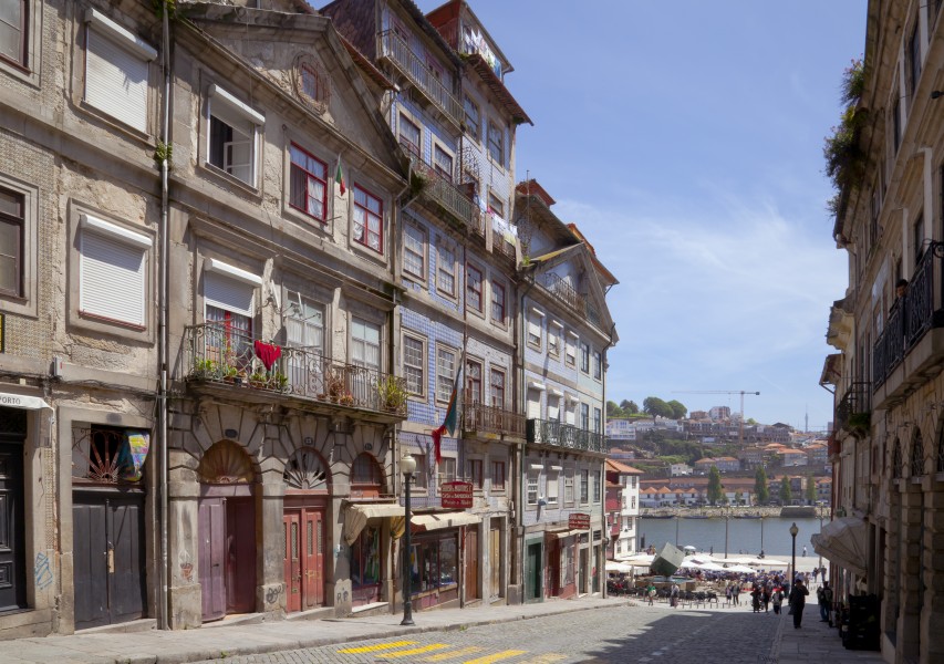 Cais da Ribeira, Oporto, Portugal, 2012-05-09, DD 01