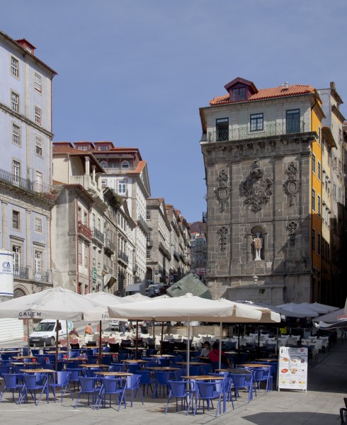 Cais da Ribeira, Oporto, Portugal, 2012-05-09, DD 07