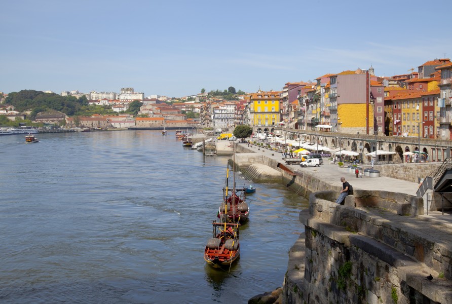 Cais da Ribeira, Oporto, Portugal, 2012-05-09, DD 20