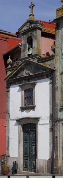 Capela da Lada, Cais da Ribeira, Oporto, Portugal, 2012-05-09, DD 01
