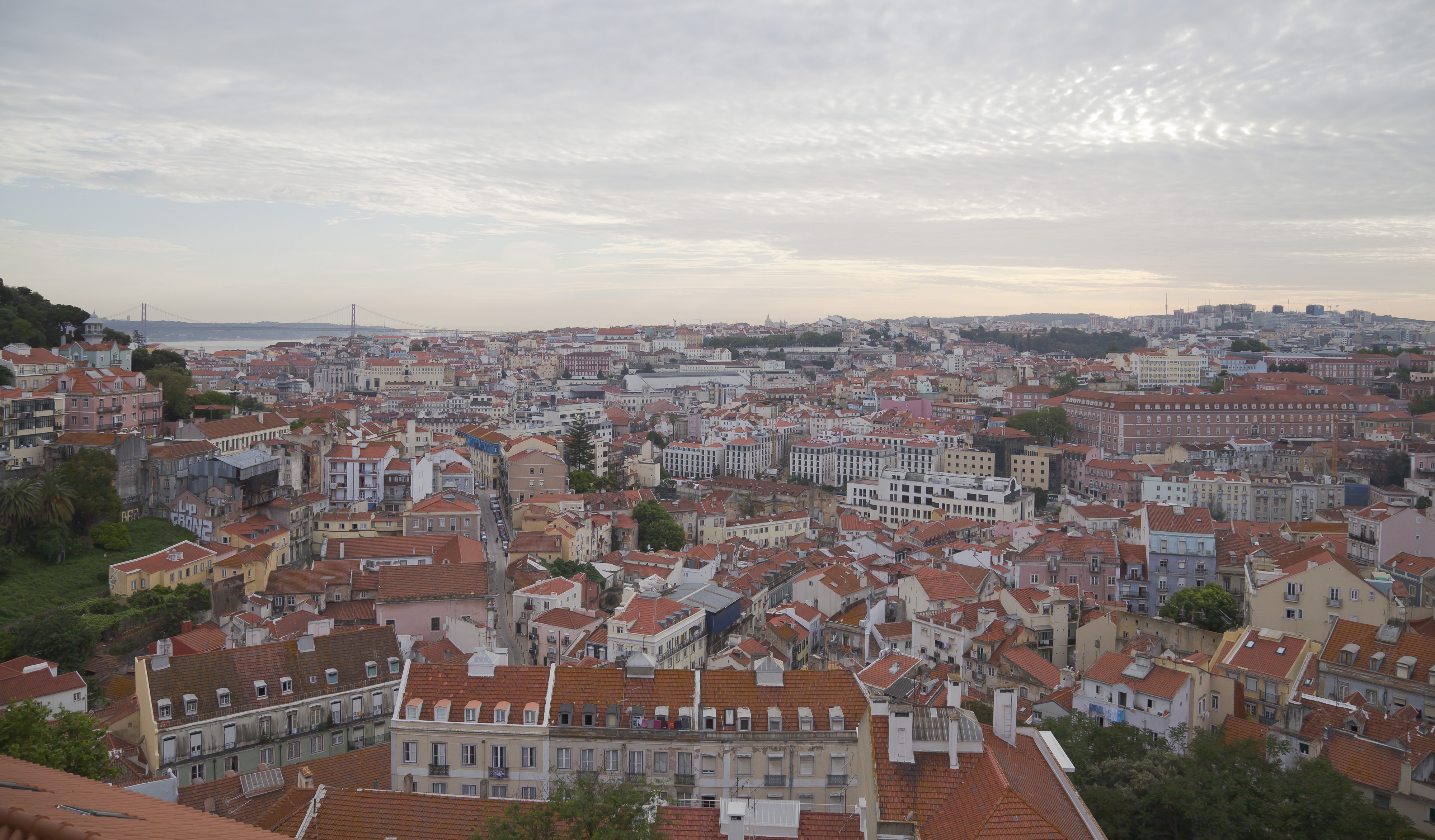 Vistas de Lisboa desde Miradouro da Graça, Portugal, 2012-05-12, DD 06