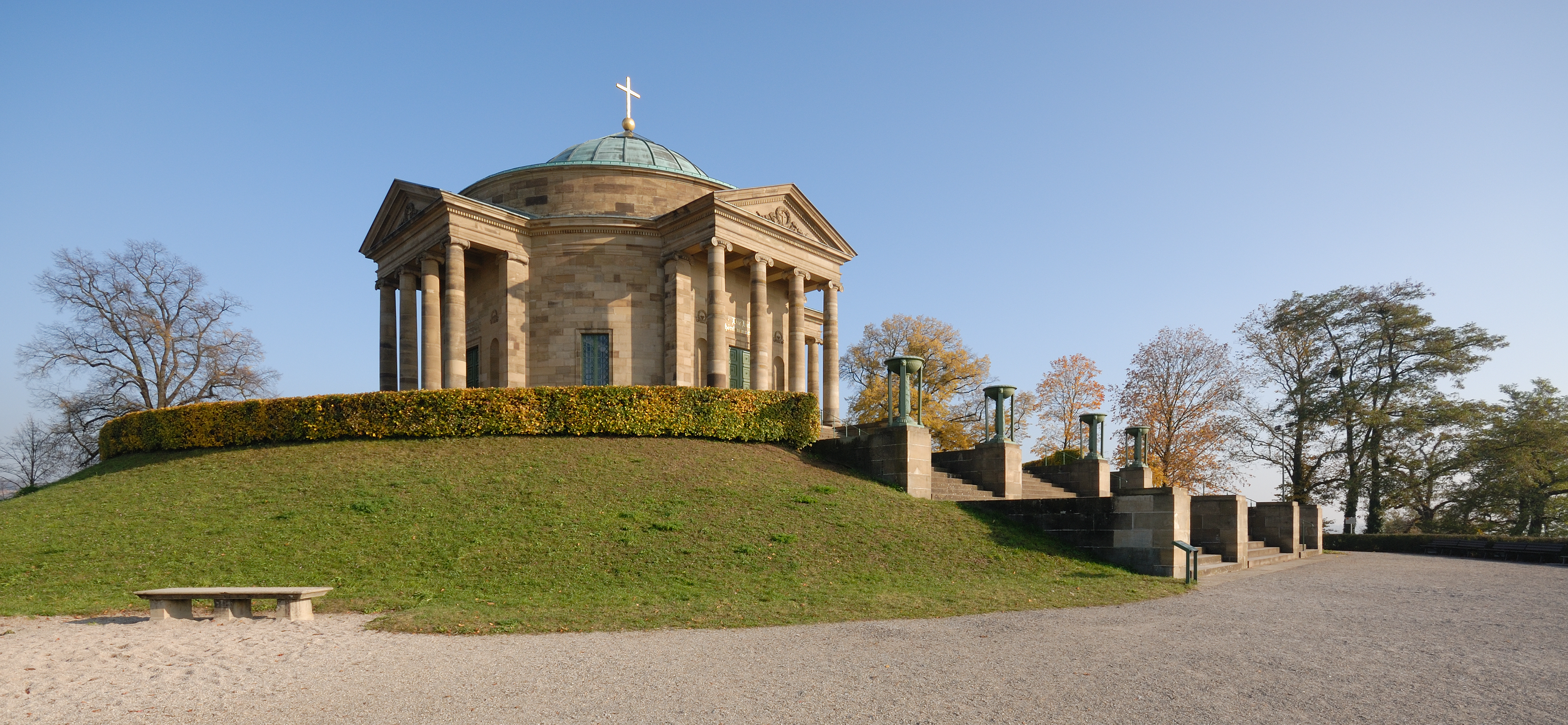 Grabkapelle Württemberg Übersicht (2009)