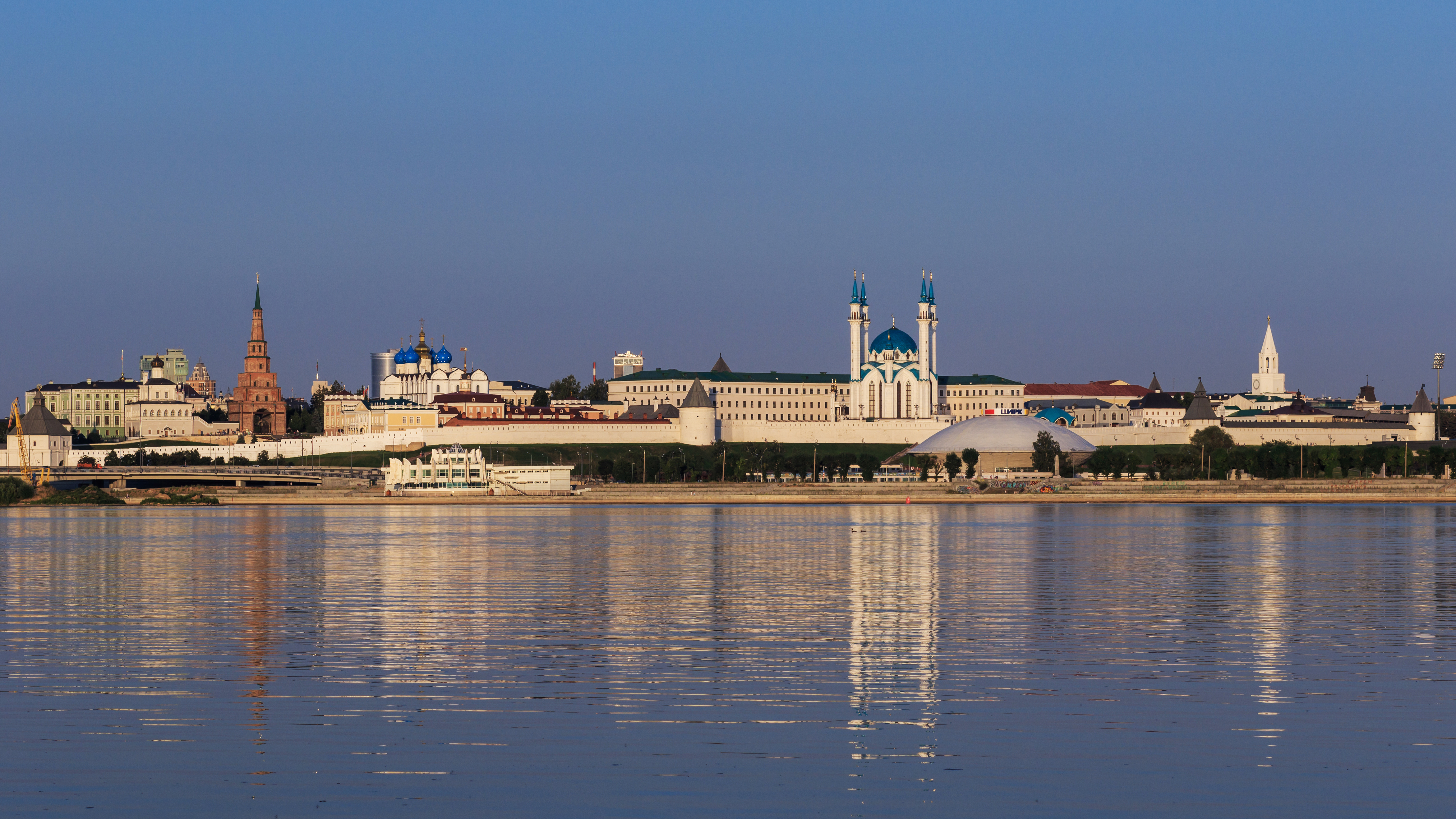 Kazan Kremlin exterior view 08-2016 img3