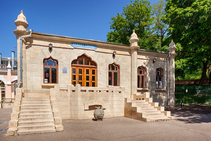 Gallery 17 - 1