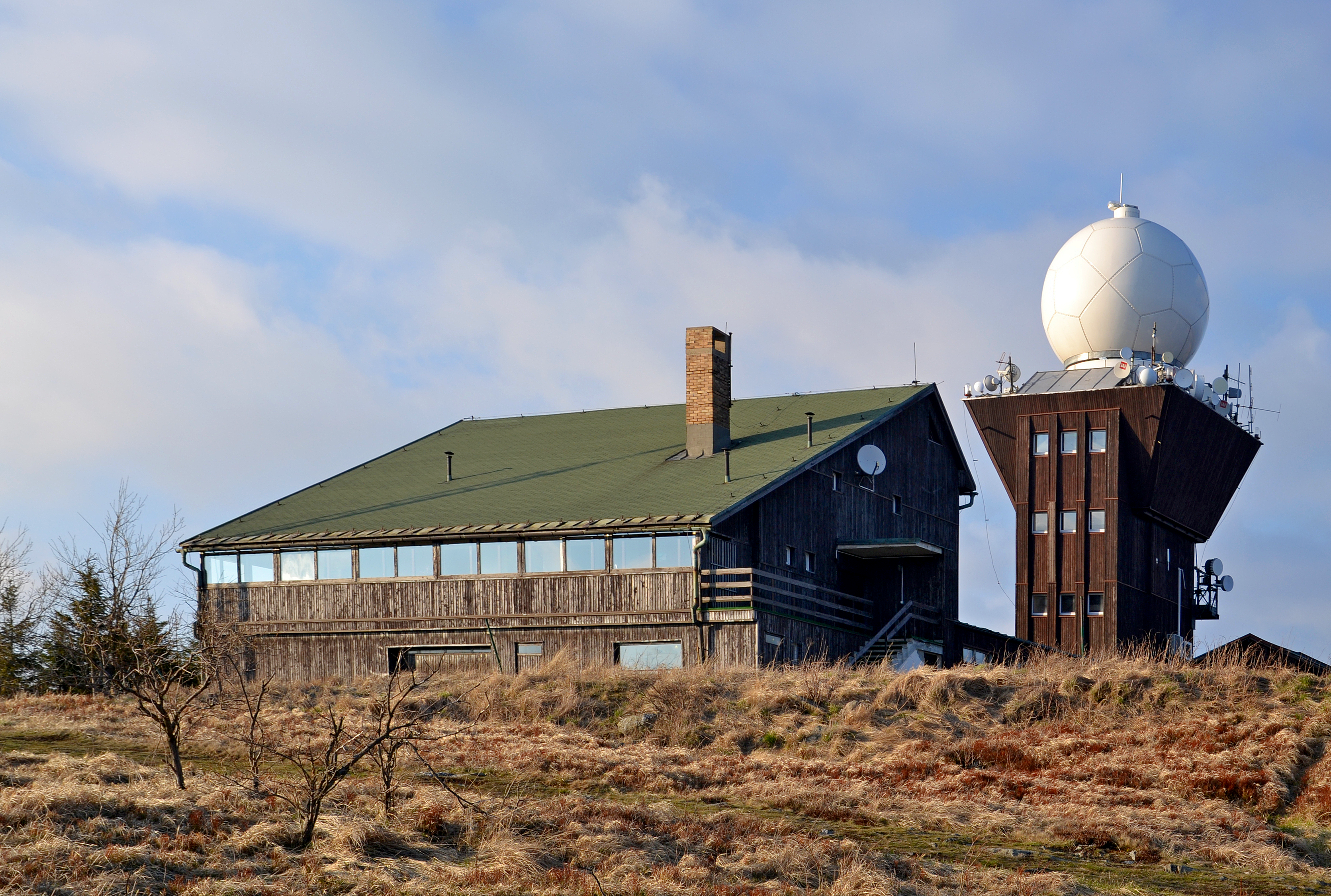 Kojšovská hoľa - weather station 01