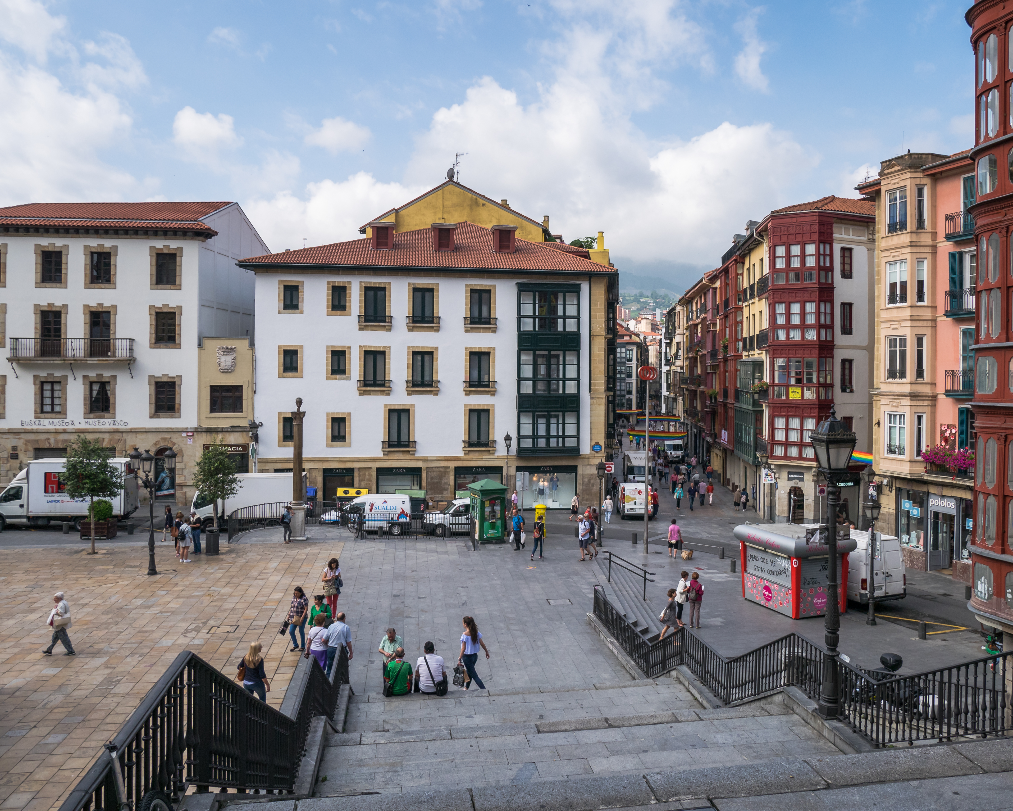 Bilbao - Plaza Unamuno 01