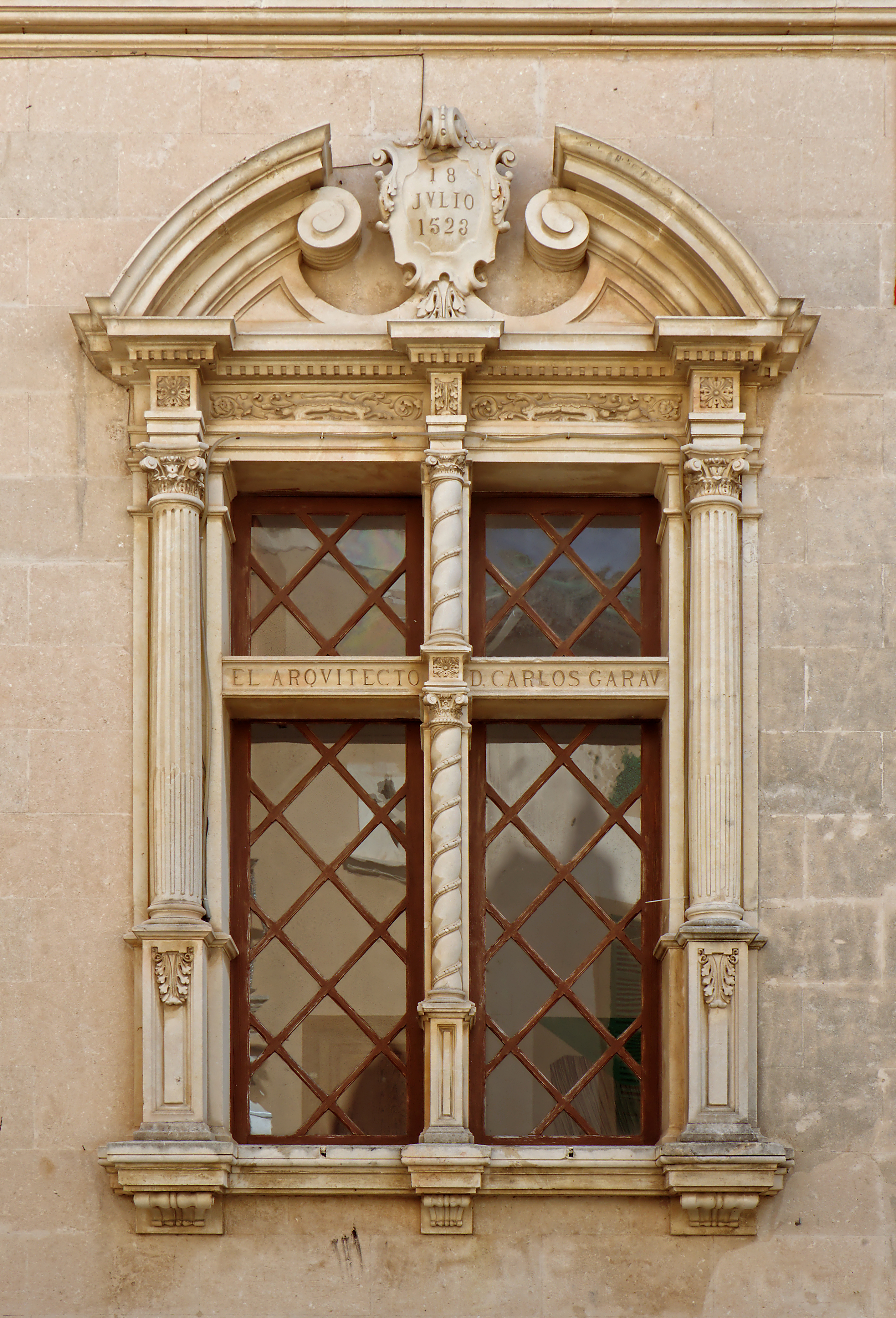 Casa Consistorial - Alcúdia - Window