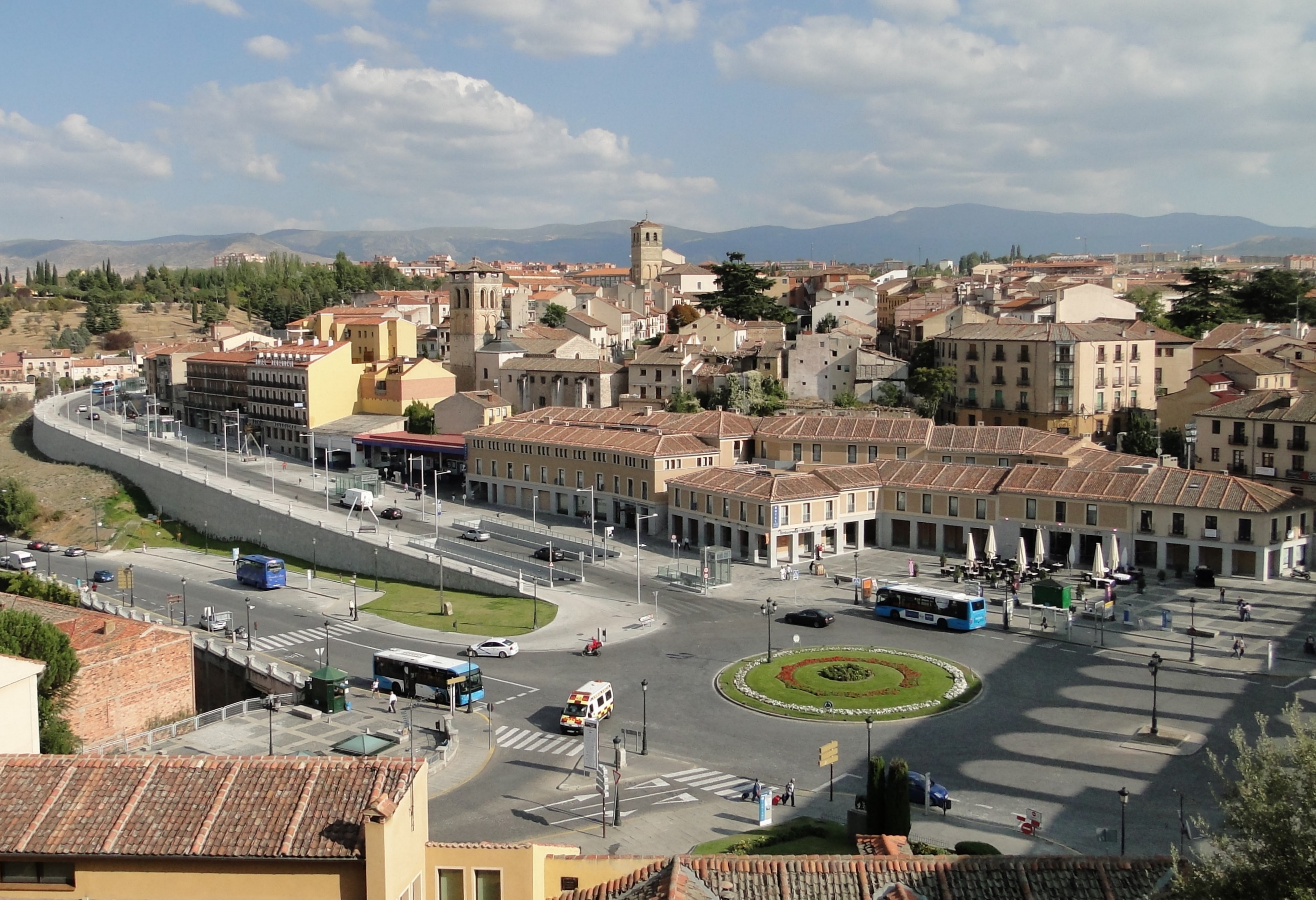 Plaza de la Artillería, Segovia 01