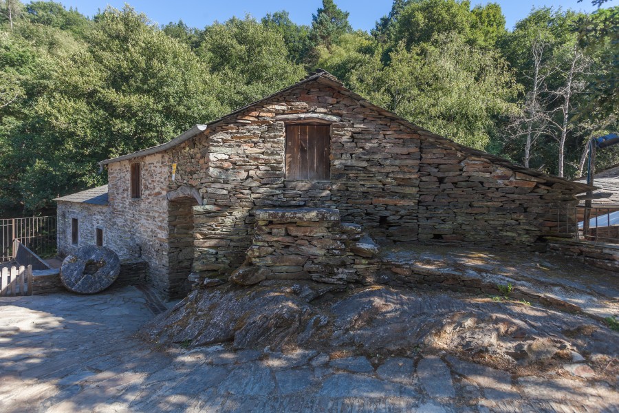2017 Conxunto etnográfico Mazo de Santa Comba. Lugo