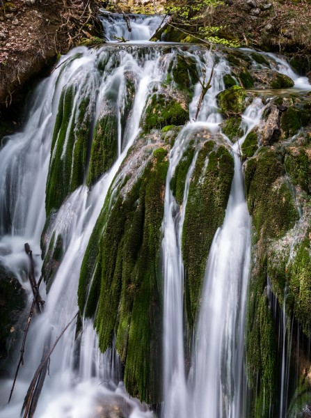 Andoin - Cascadas de la Tobería -BT- 12