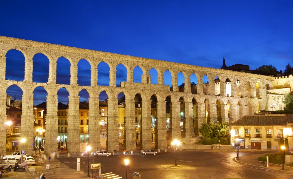 Aqueduct Segovia dusk