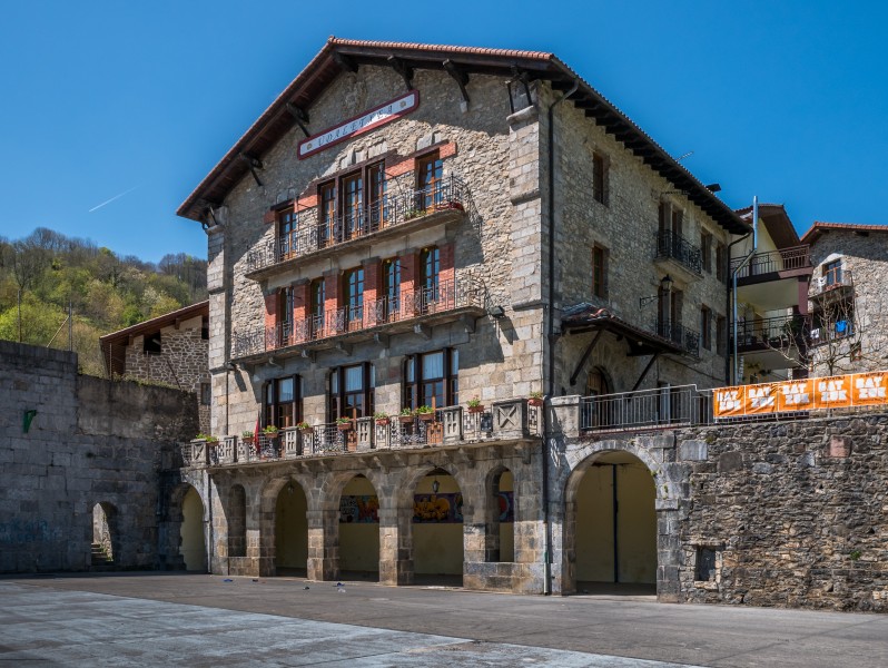 Areso - Ayuntamiento 01