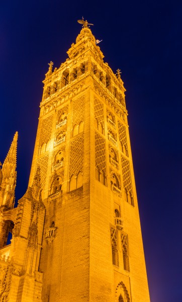 Giralda, Sevilla, España, 2015-12-06, DD 133-135 HDR