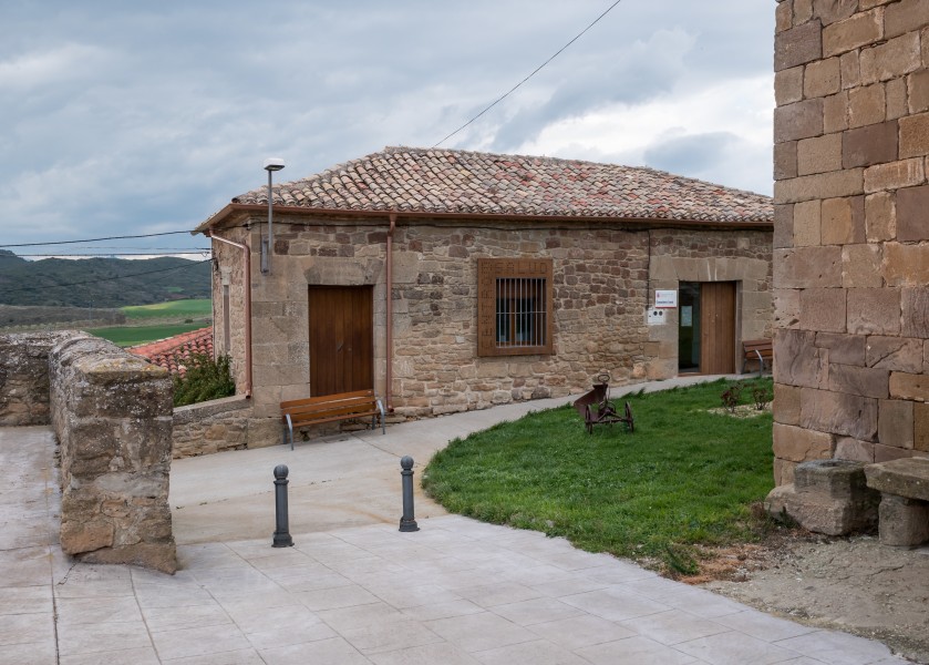 Luquin - Centro de Salud 01