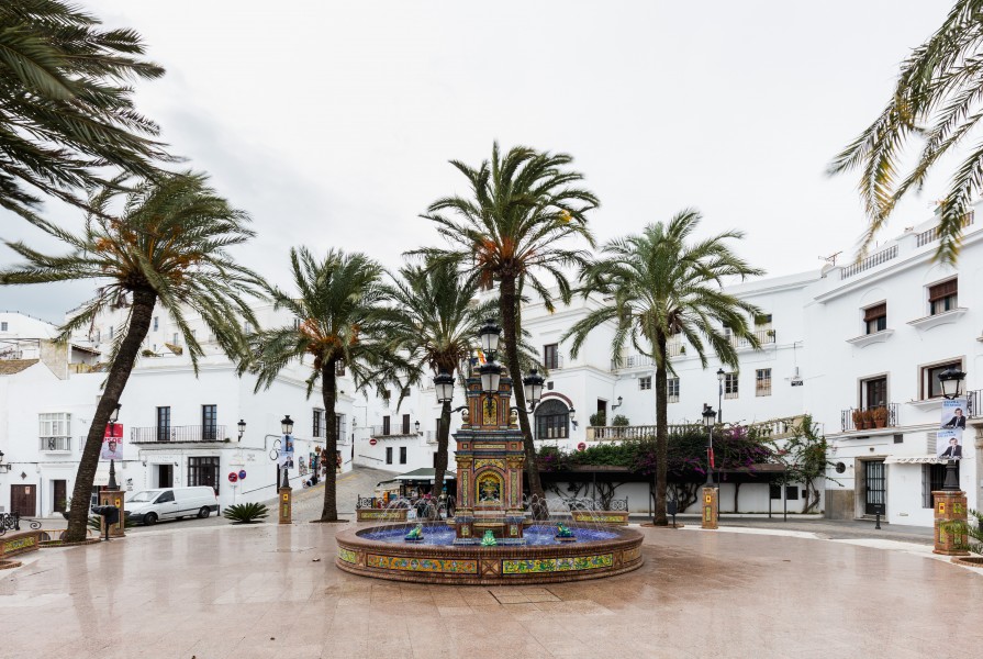 Plaza de España, Vejer de la Frontera, Cádiz, España, 2015-12-09, DD 02