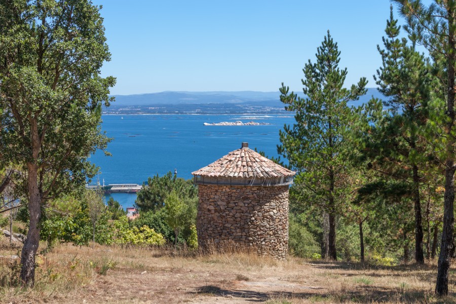 Pombal. Área recreativa de San Roque. Ribeira. Galiza-R3