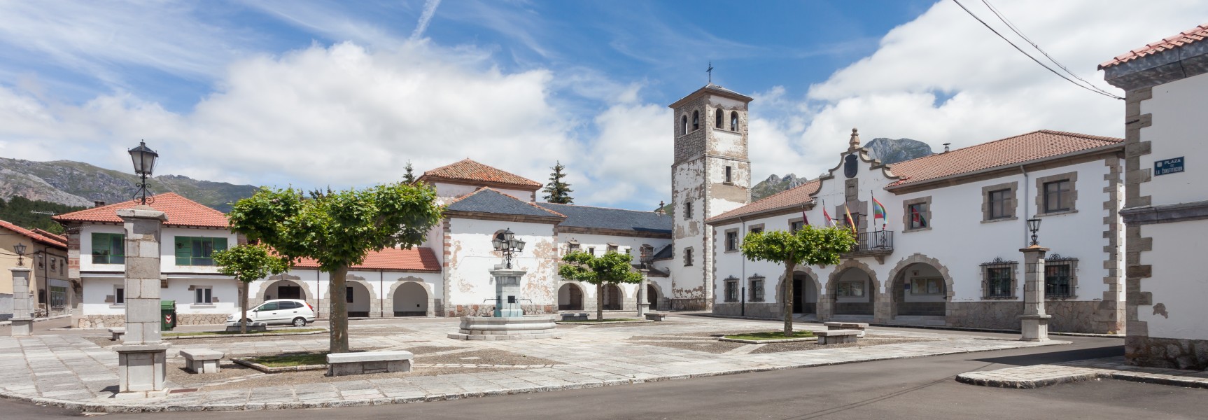 Praza da Constitución. Villamanín de la Tercia. León-12