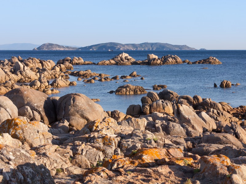 Ría de Pontevedra. San Vicente do Mar coas Illas Ons ó fondo 008