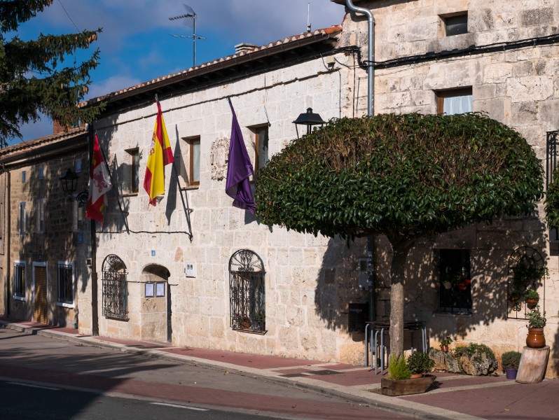 Rubena - Ayuntamiento -BT- 01