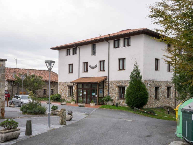 Urkiola - Apartamentos Lagunetxea 01