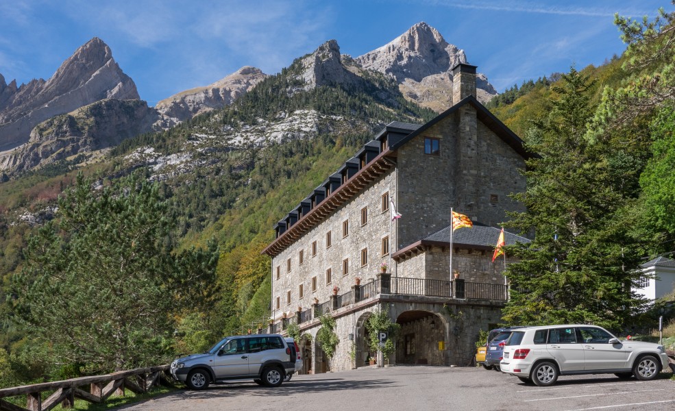 Valle de Pineta - Parador 01