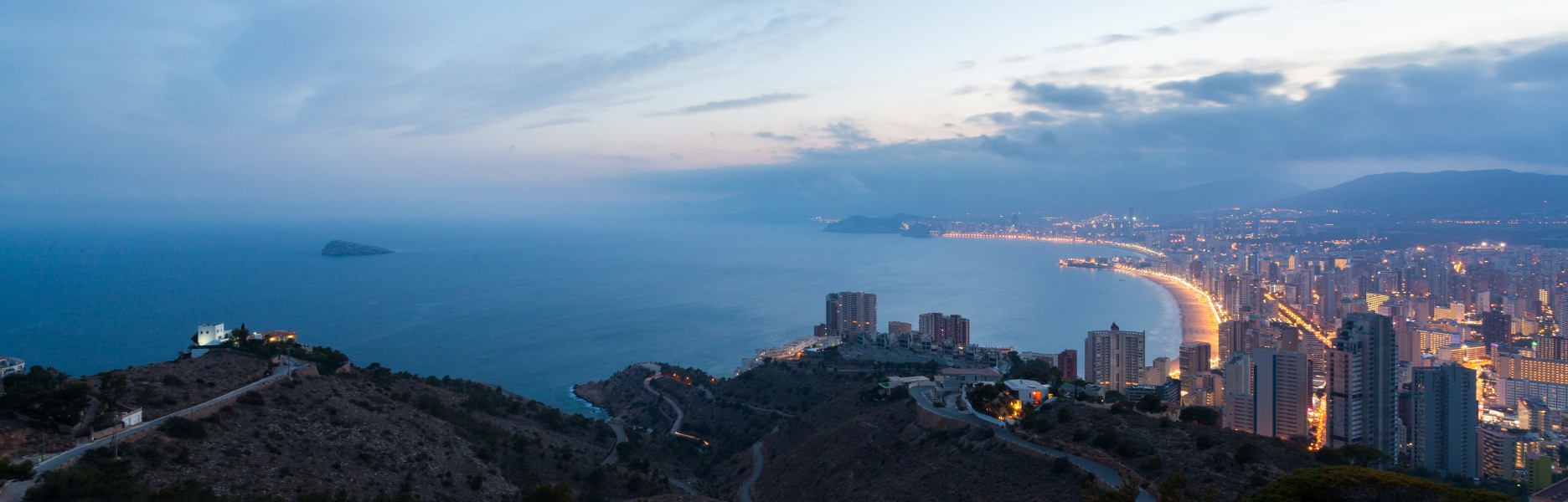 Vista de Benidorm, España, 2014-07-02, DD 48
