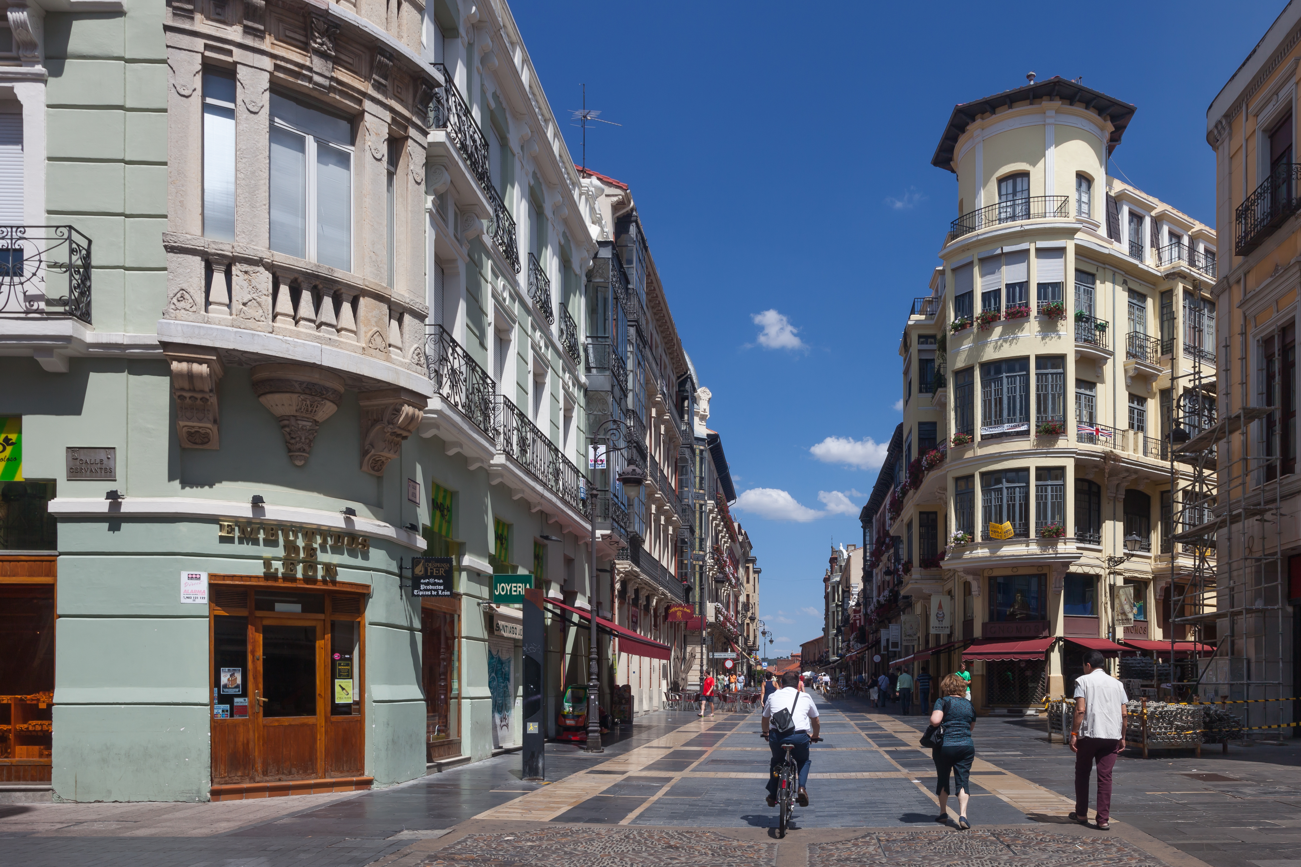 Rúa en León 61