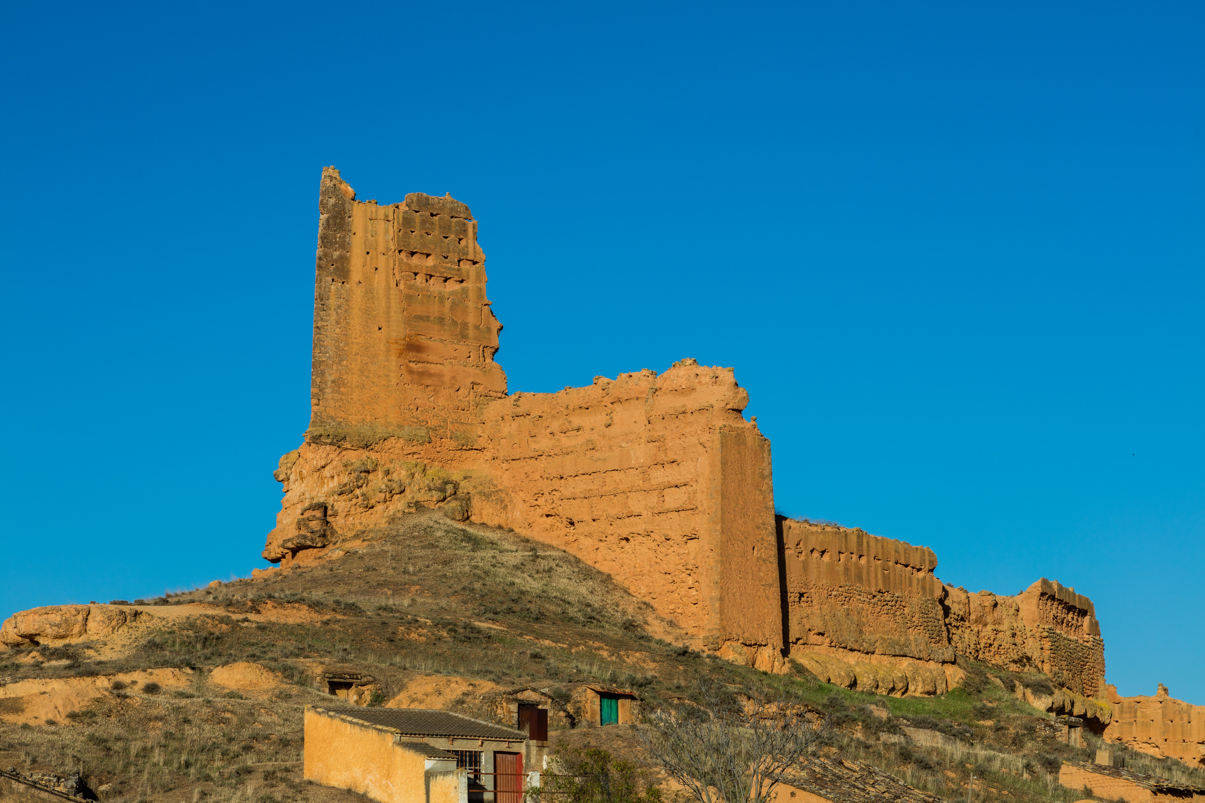 Castillo, Monreal de Ariza, Zaragoza, España, 2017-05-23, DD 01