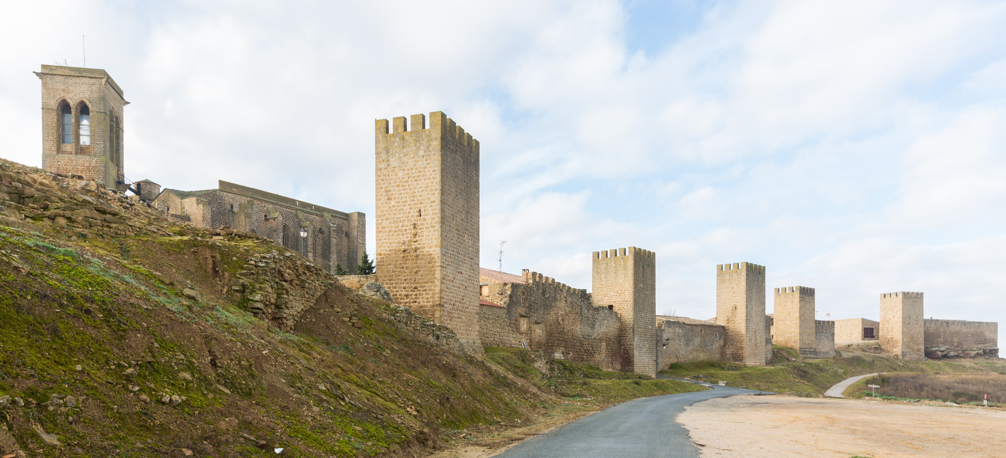 Cerco de Artajona, Navarra, España, 2015-01-06, DD 10