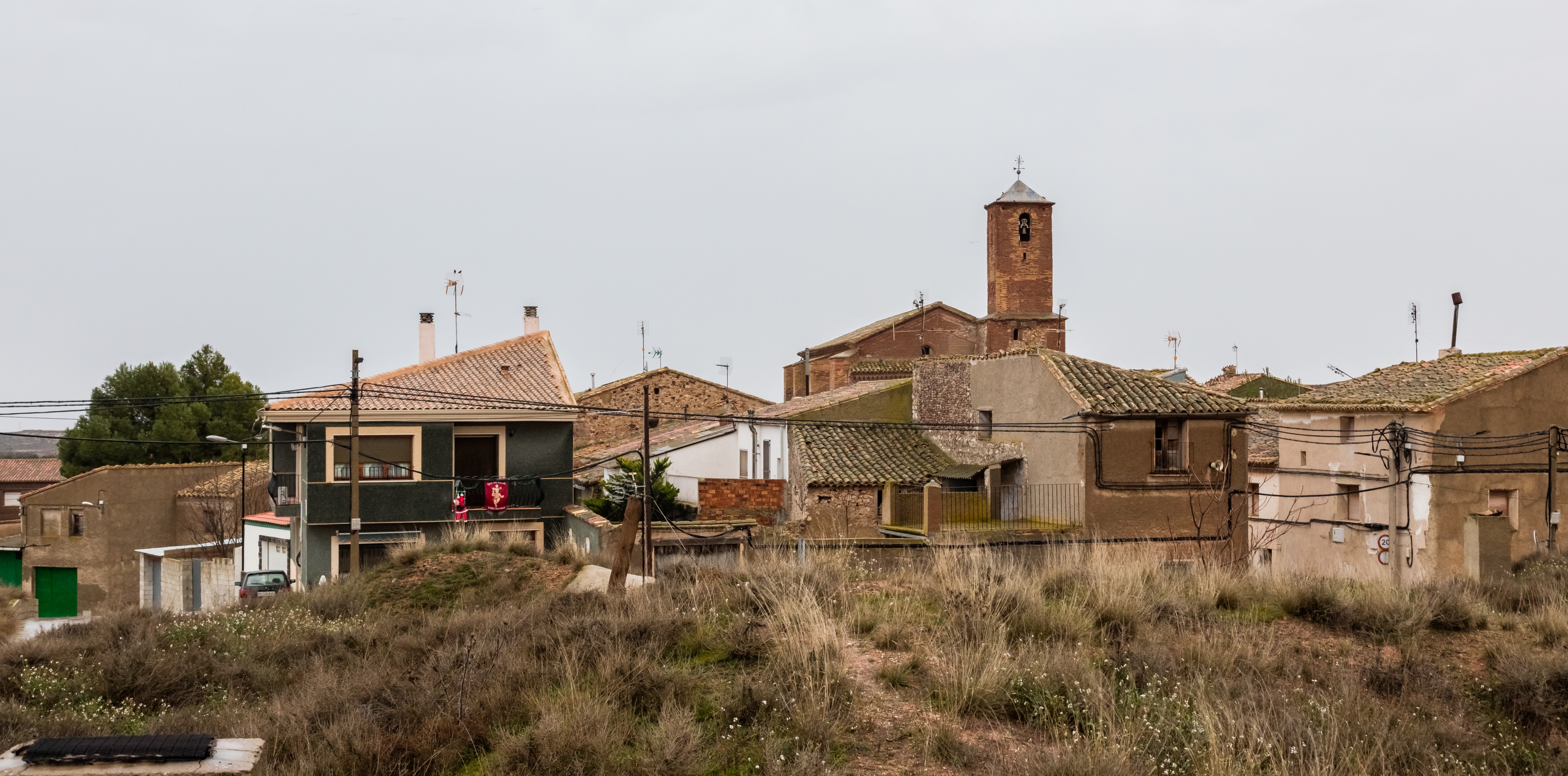 Pozuelo de Aragón, Zaragoza, España, 2016-01-03, DD 25