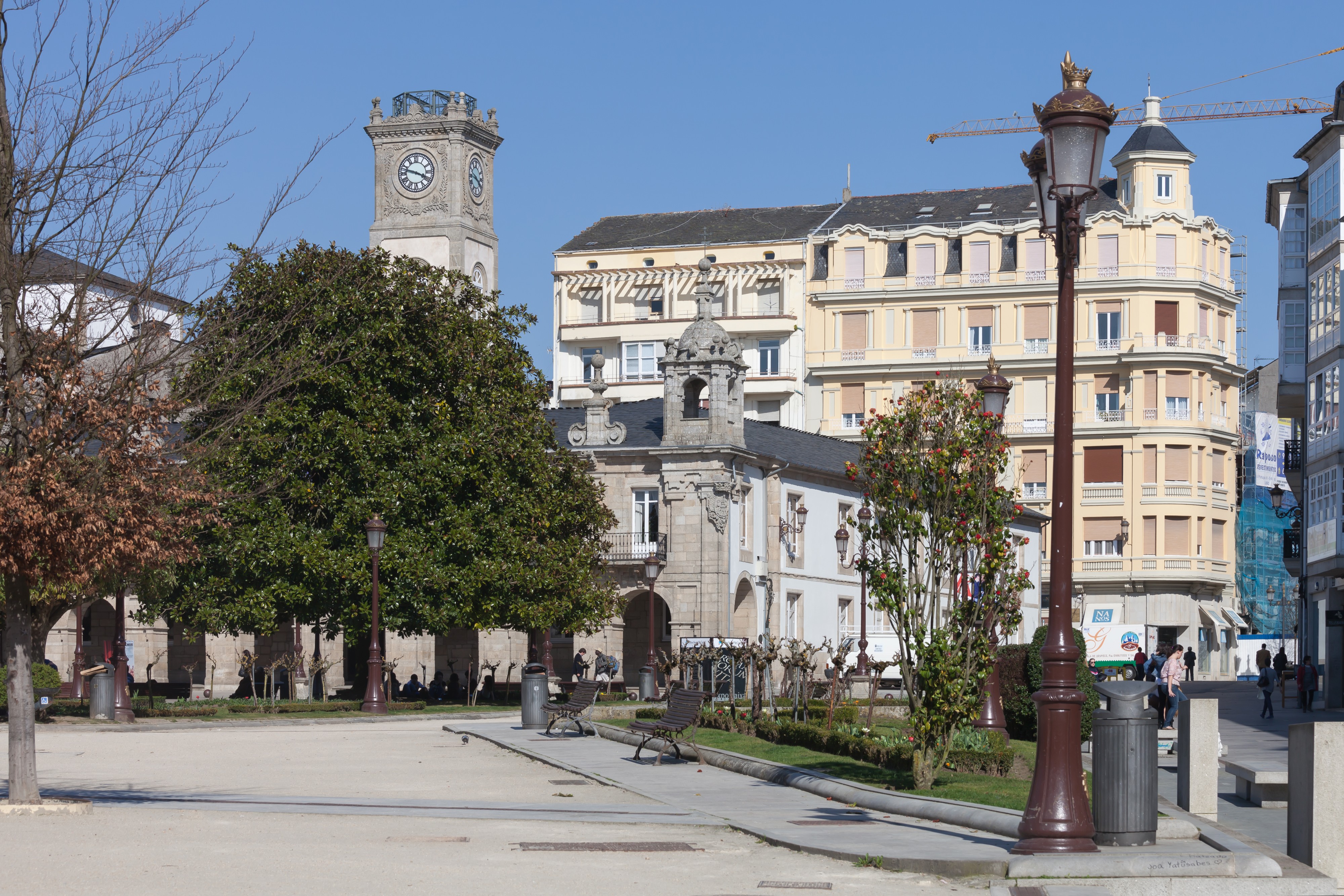 Praza e edificios en Lugo. Galicia
