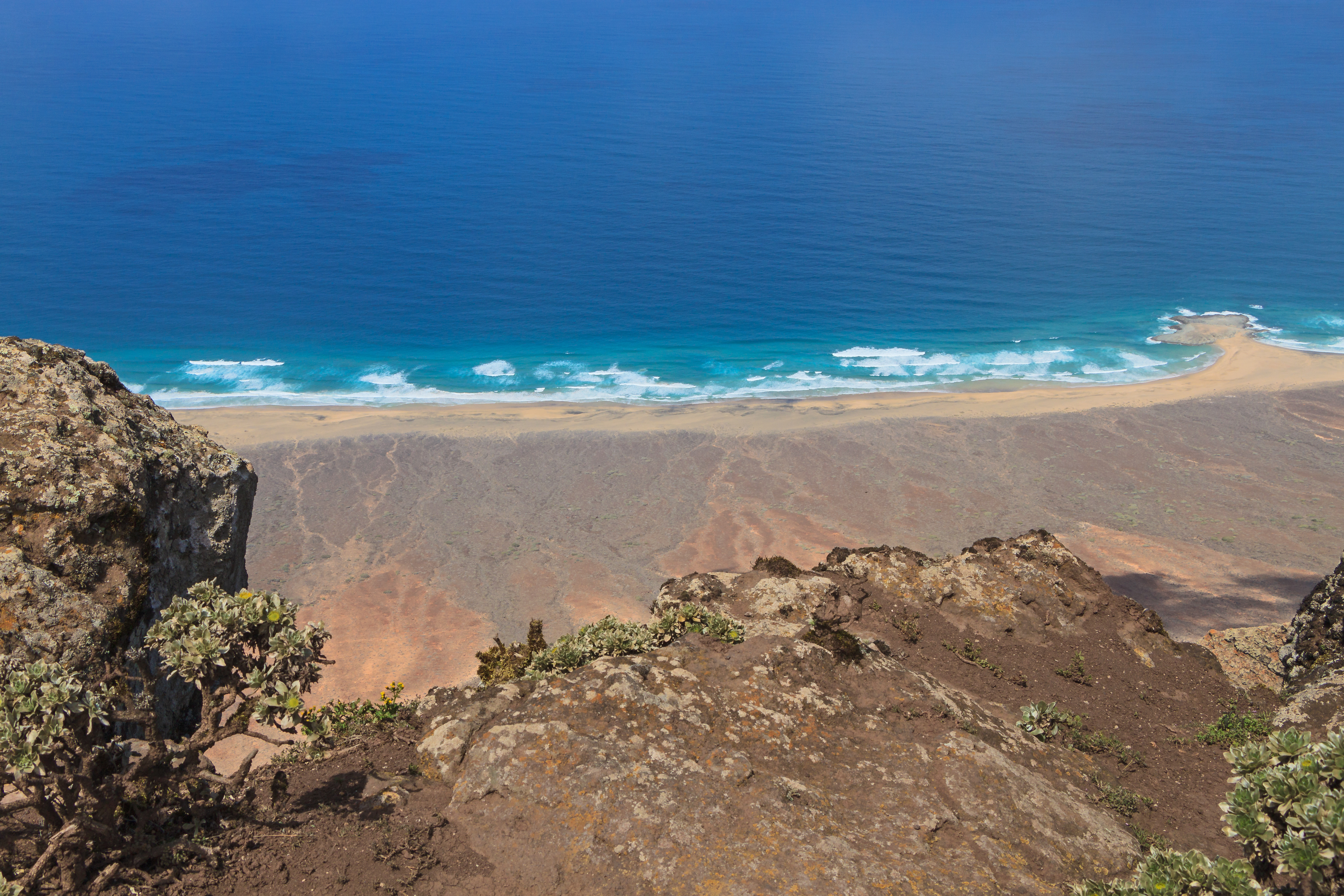View from Pico de la Zarza 08