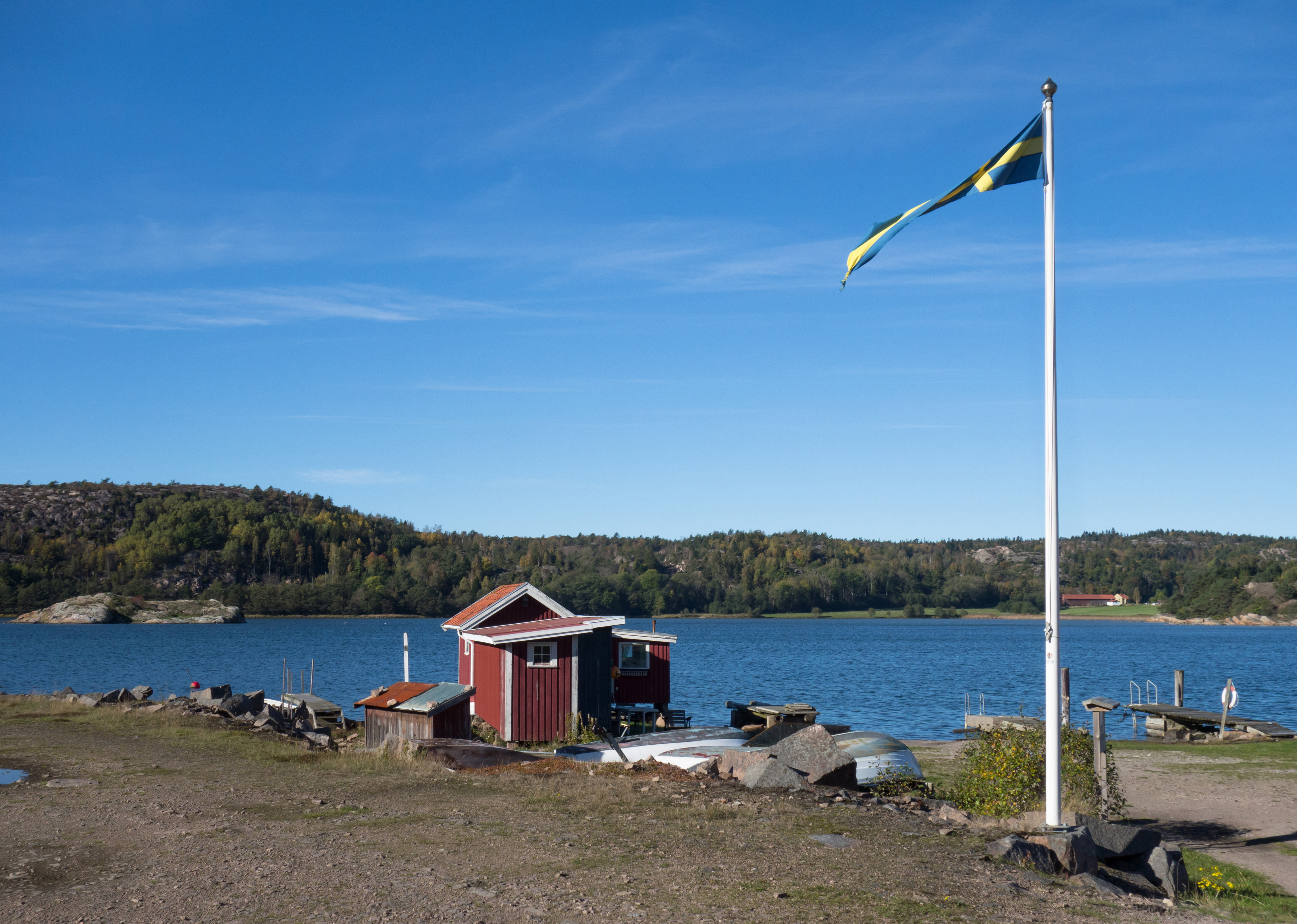 Flagpole at Loddebo
