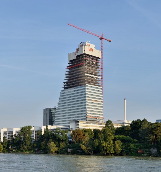Basel - Roche Tower - Baufortschritt August 2014-1