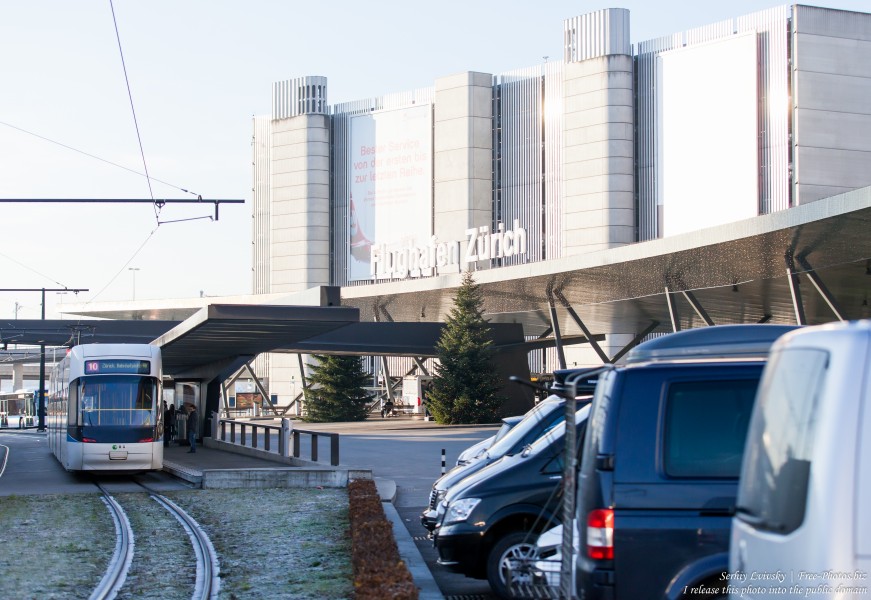 Zürich Airport (Flughafen Zürich) photographed in December 2015 by Serhiy Lvivsky, picture 1