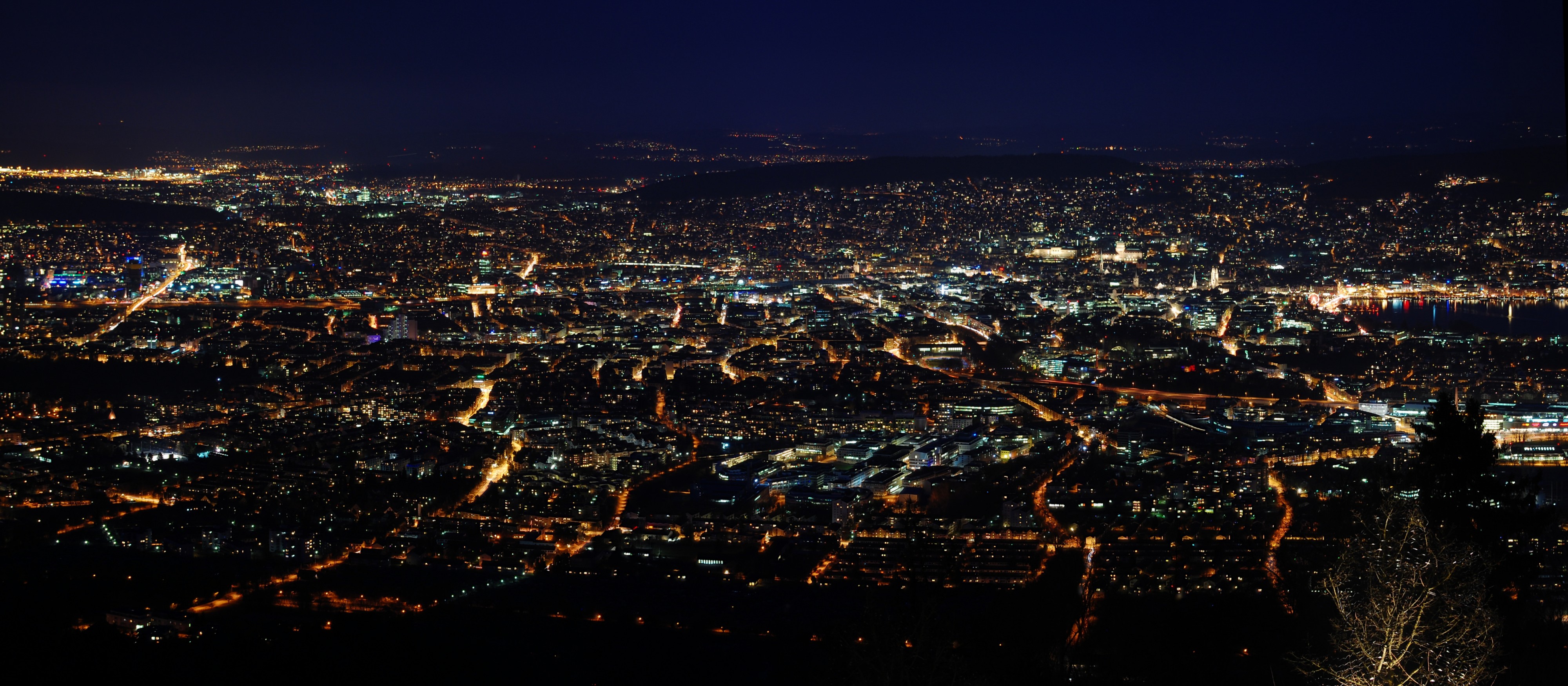 Panorama von Zürich @ 82 mm