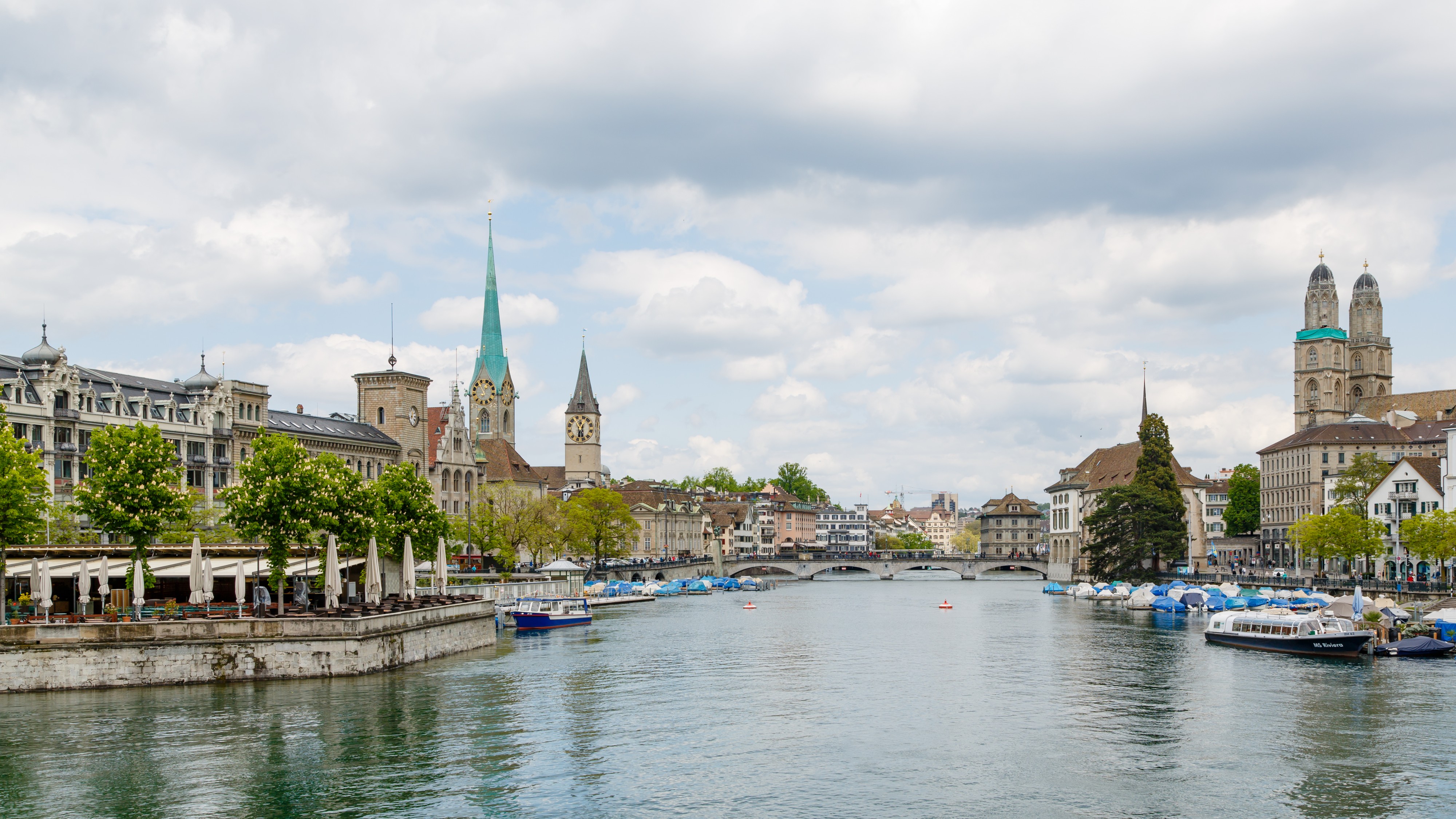 Zürich Switzerland-Citiview-from-Quai-Bridge-01