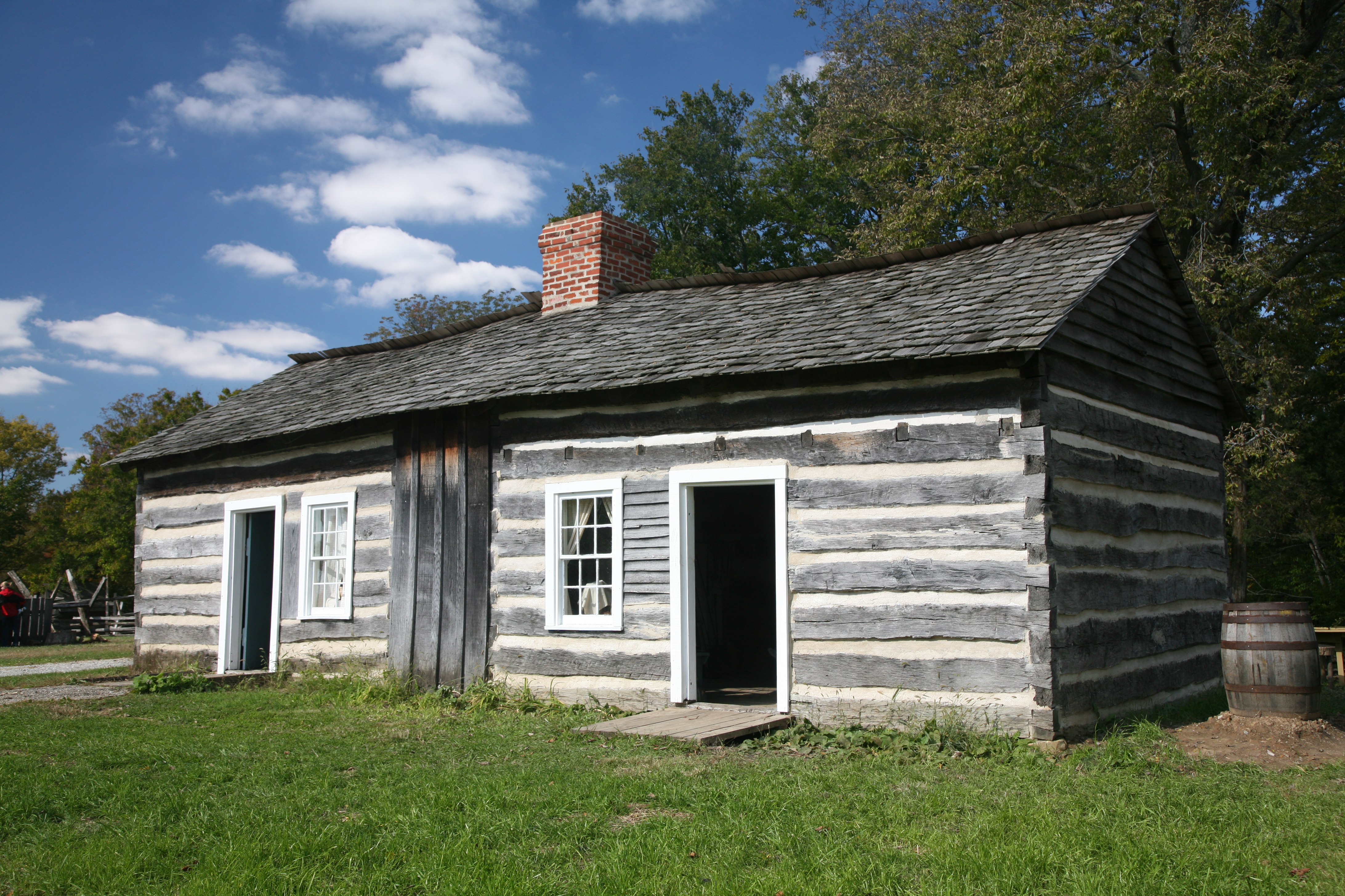 Lincoln Log Cabin 2